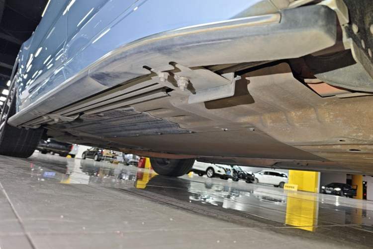 Used Li Auto ONE 2020 Range-Extended 7-Seater Version Left Side Sill