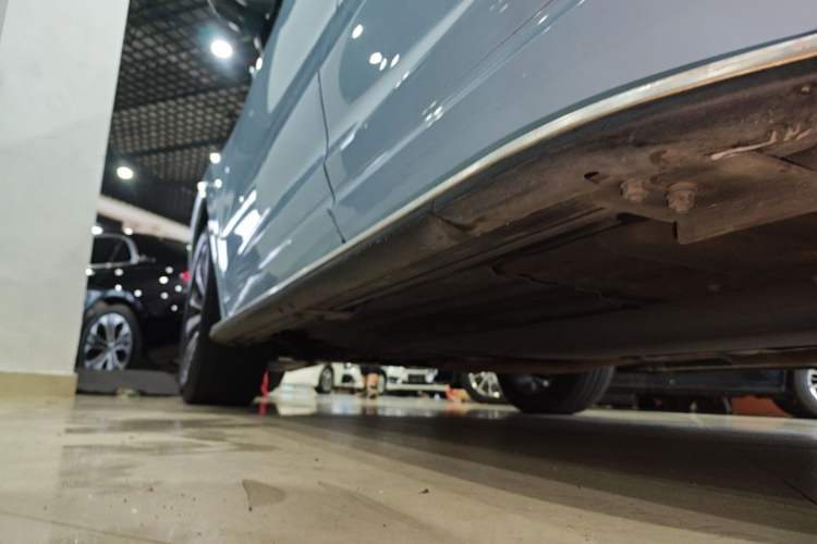 Used Li Auto ONE 2020 Extended-Range 6-Seater Version Left Side Sill