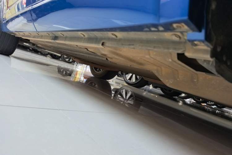 Used Li Auto ONE 2020 Extended-Range 6-Seater Version Left Side Sill