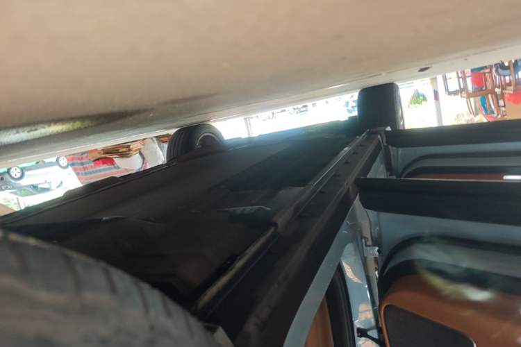 Used Li Auto ONE 2020 Extended-Range 6-Seater Version Left Side Sill