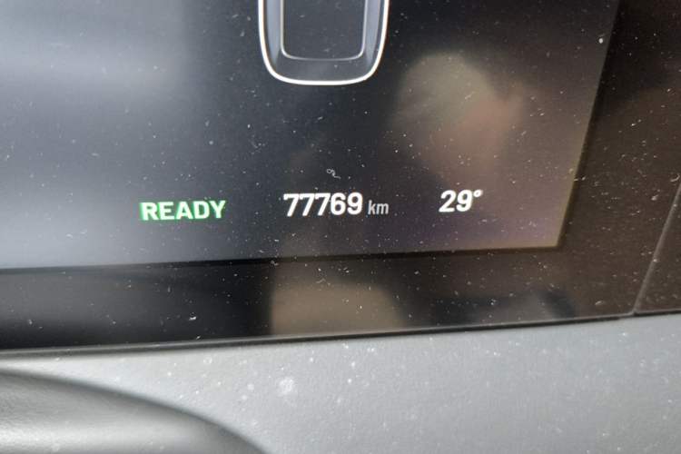 Used Li Auto ONE 2020 Extended-Range 6-Seater Version Odometer Close Up