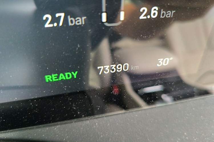Used Li Auto ONE 2020 Extended-Range 6-Seater Version Odometer Close Up