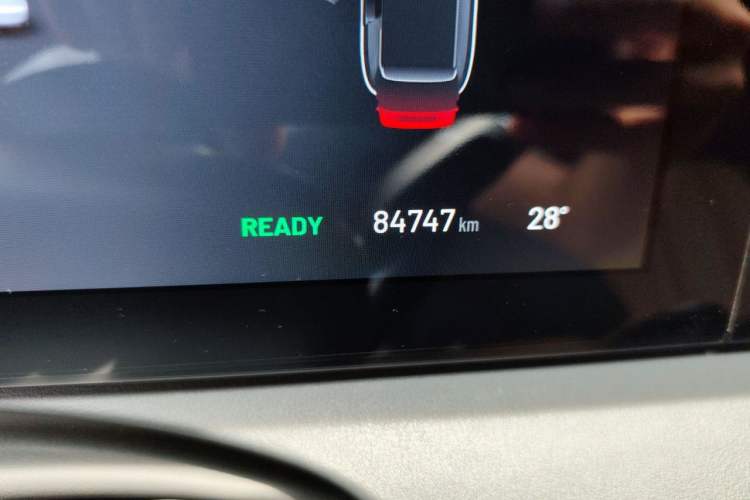 Used Li Auto ONE 2020 Extended-Range 6-Seater Version Odometer Close Up