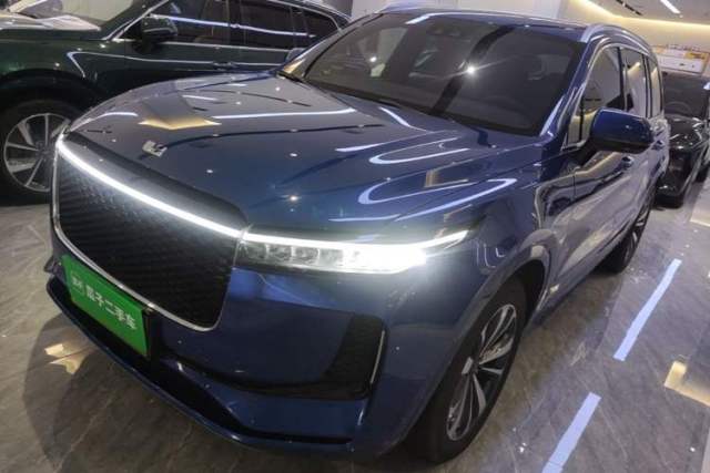 Ojetý Li Auto ONE 2020 Extended-Range 6-Seater Version