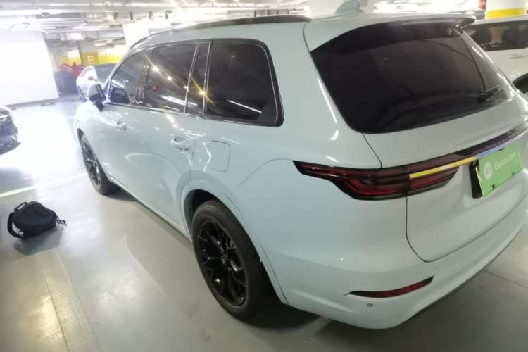 Used Li Auto ONE 2020 Extended-Range 6-Seater Version Rear Left 45 Deg