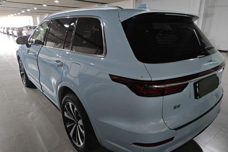 Used Li Auto ONE 2020 Extended-Range 6-Seater Version Rear Left 45 Deg