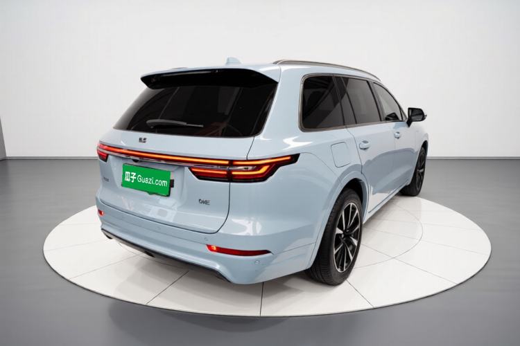Used Li Auto ONE 2020 Range-Extended 7-Seater Version Rear Right 45 Deg