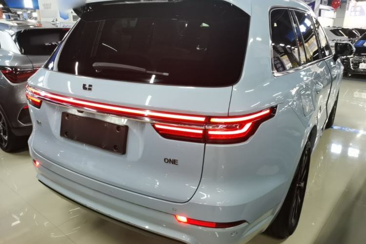 Used Li Auto ONE 2020 Extended-Range 6-Seater Version Rear Right 45 Deg