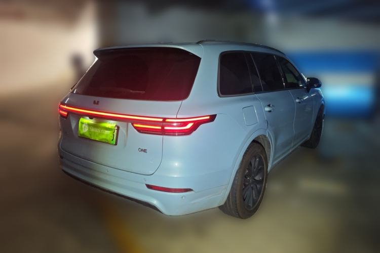 Used Li Auto ONE 2020 Extended-Range 6-Seater Version Rear Right 45 Deg