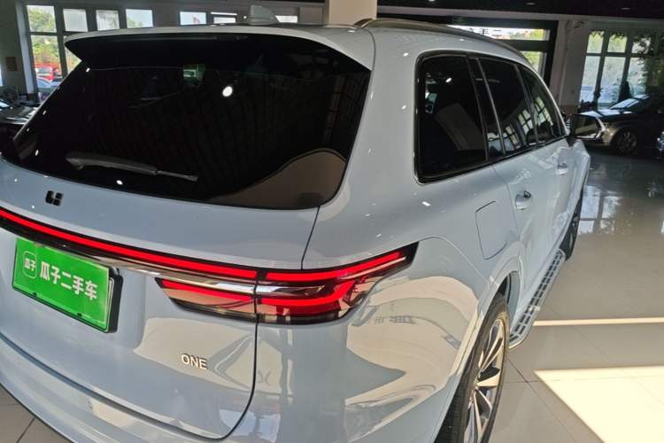 Used Li Auto ONE 2020 Extended-Range 6-Seater Version Rear Right 45 Deg