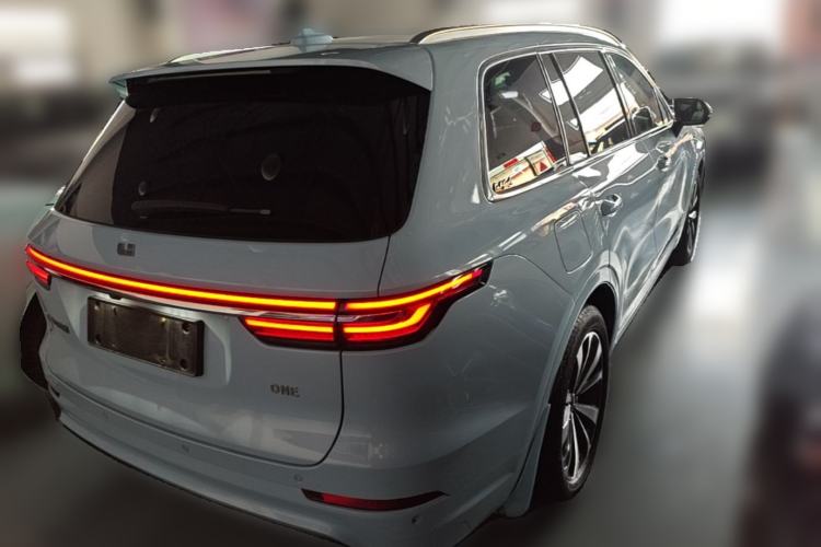 Used Li Auto ONE 2020 Extended-Range 6-Seater Version Rear Right 45 Deg