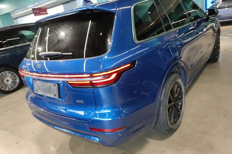 Used Li Auto ONE 2020 Extended-Range 6-Seater Version Rear Right 45 Deg
