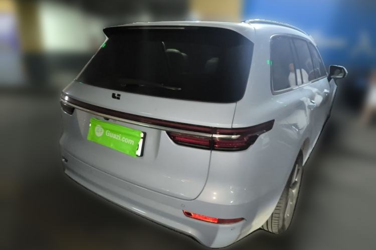 Used Li Auto ONE 2020 Extended-Range 6-Seater Version Rear Right 45 Deg