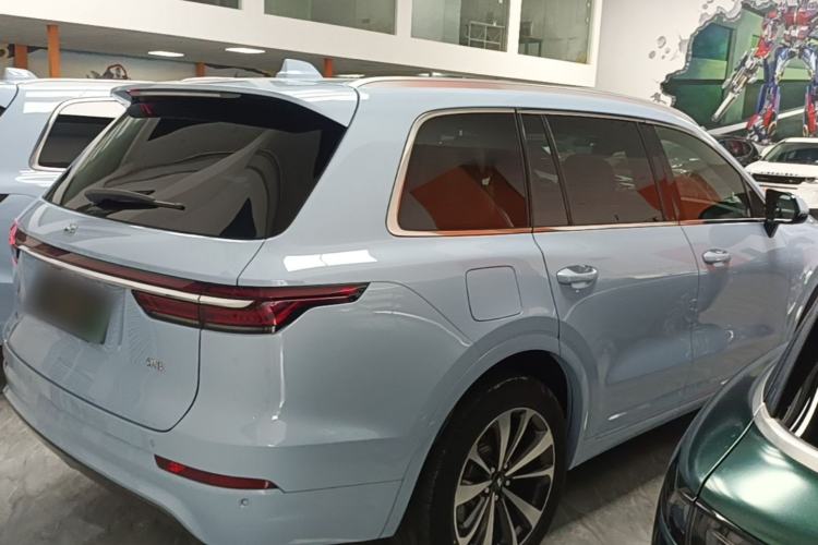 Used Li Auto ONE 2020 Extended-Range 6-Seater Version Rear Right 45 Deg