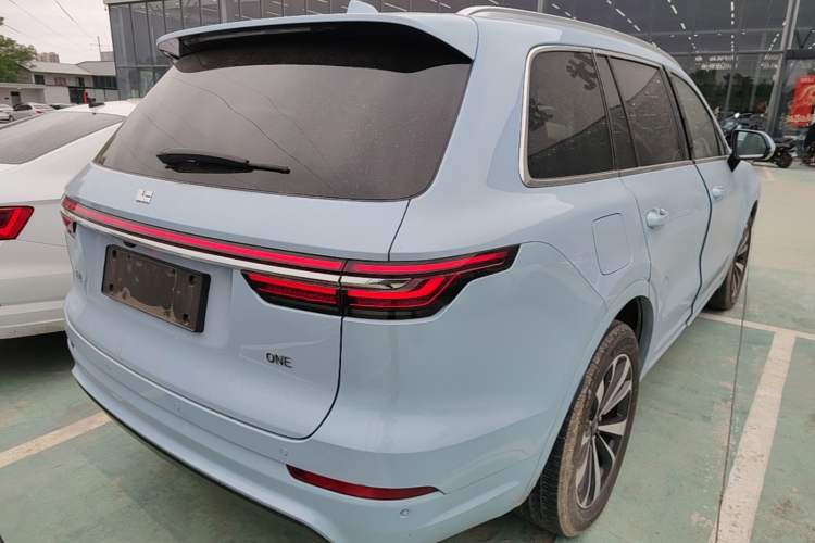 Used Li Auto ONE 2020 Extended-Range 6-Seater Version Rear Right 45 Deg