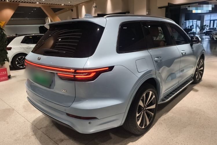 Used Li Auto ONE 2020 Extended-Range 6-Seater Version Rear Right 45 Deg