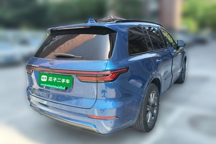 Used Li Auto ONE 2020 Extended-Range 6-Seater Version Rear Right 45 Deg
