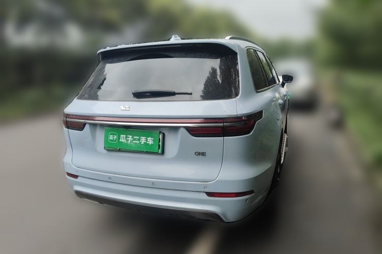 Used Li Auto ONE 2020 Extended-Range 6-Seater Version Rear Right 45 Deg