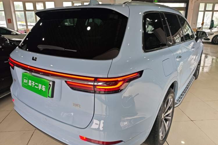 Used Li Auto ONE 2020 Extended-Range 6-Seater Version Rear Right 45 Deg