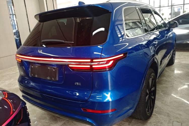 Used Li Auto ONE 2020 Extended-Range 6-Seater Version Rear Right 45 Deg
