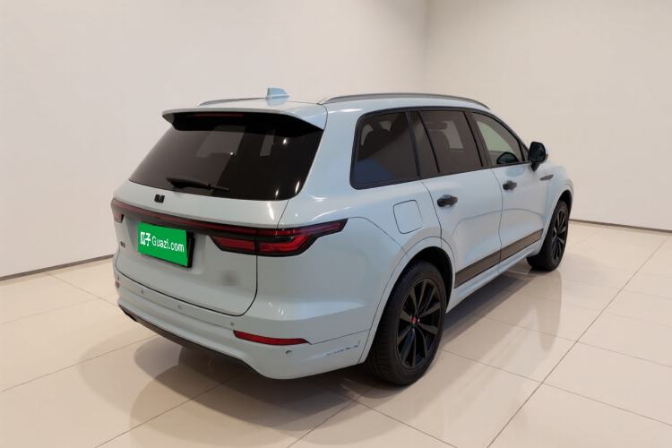 Used Li Auto ONE 2020 Extended-Range 6-Seater Version Rear Right 45 Deg
