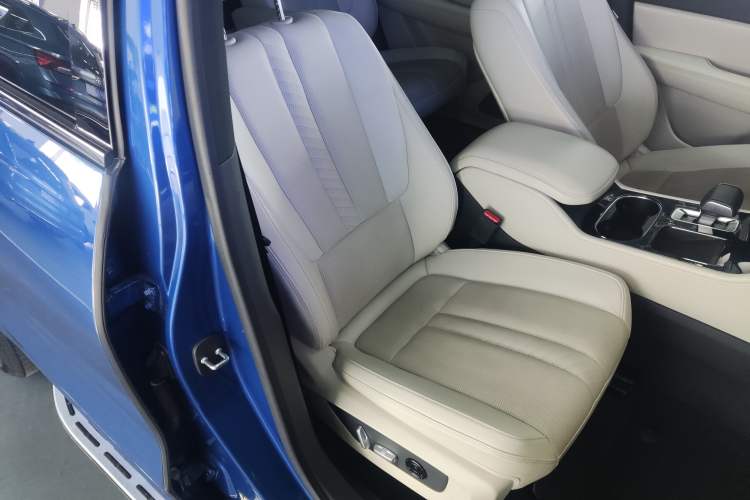Used Li Auto ONE 2020 Extended-Range 6-Seater Version Right Front Seat