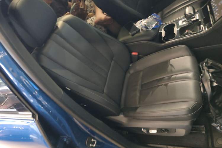 Used Li Auto ONE 2020 Extended-Range 6-Seater Version Right Front Seat