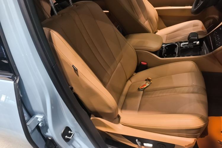 Used Li Auto ONE 2020 Extended-Range 6-Seater Version Right Front Seat