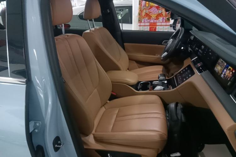 Used Li Auto ONE 2020 Extended-Range 6-Seater Version Right Front Seat