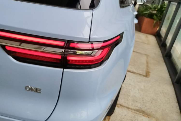 Used Li Auto ONE 2020 Extended-Range 6-Seater Version Right Rear Taillight