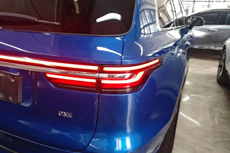 Used Li Auto ONE 2020 Extended-Range 6-Seater Version Right Rear Taillight