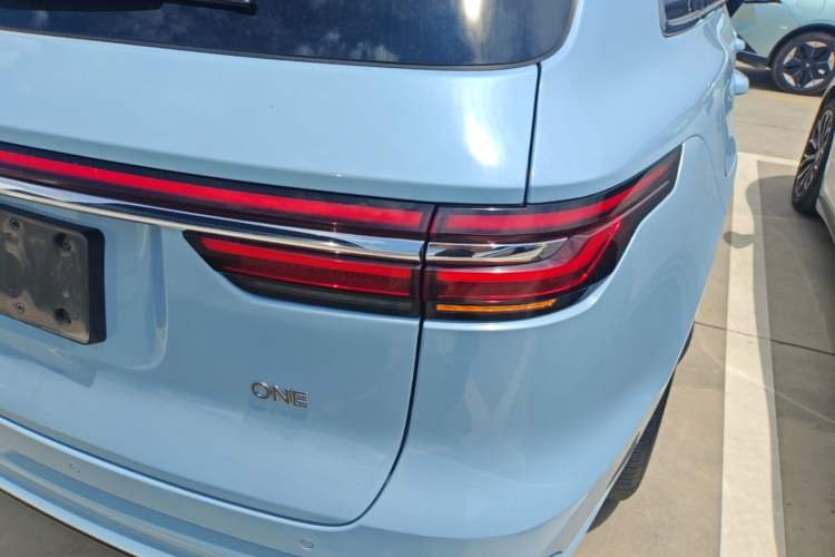 Used Li Auto ONE 2020 Extended-Range 6-Seater Version Right Rear Taillight