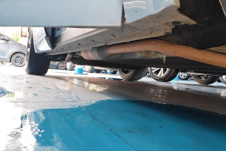 Used Li Auto ONE 2020 Range-Extended 7-Seater Version Right Side Sill