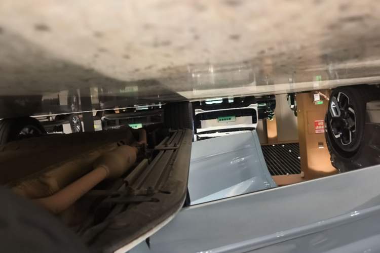 Used Li Auto ONE 2020 Extended-Range 6-Seater Version Right Side Sill