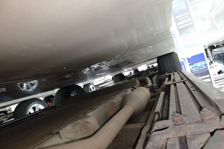 Used Li Auto ONE 2020 Extended-Range 6-Seater Version Right Side Sill