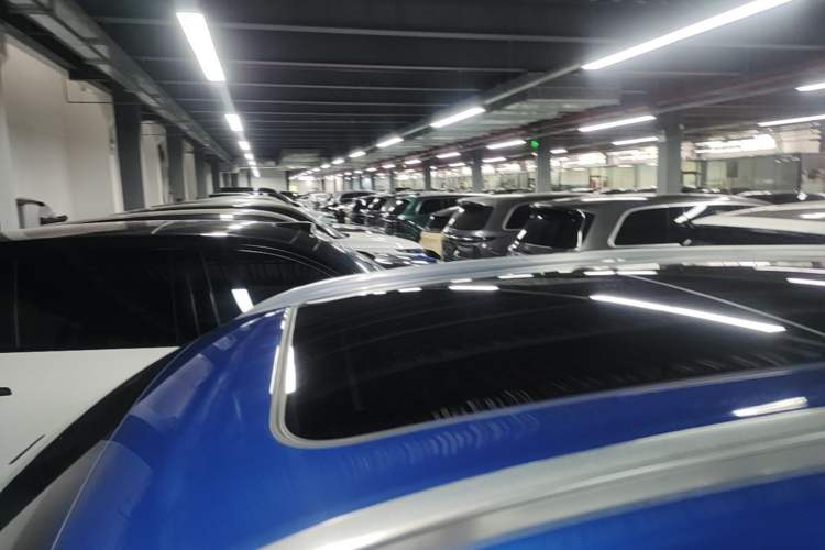 Used Li Auto ONE 2020 Extended-Range 6-Seater Version Roof
