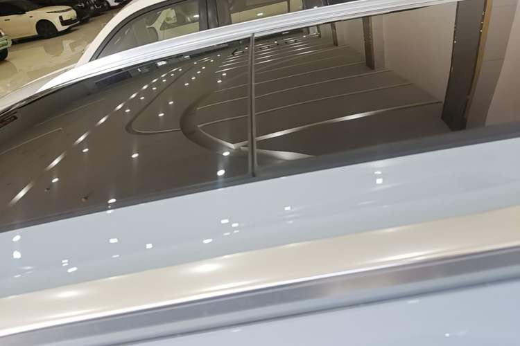 Used Li Auto ONE 2020 Extended-Range 6-Seater Version Roof