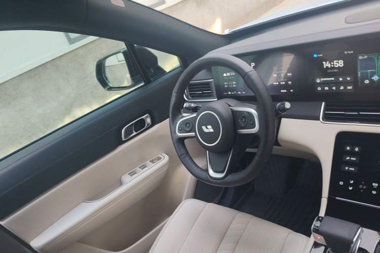 Used Li Auto ONE 2020 Extended-Range 6-Seater Version Steering Wheel