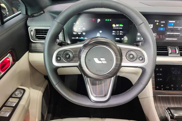 Used Li Auto ONE 2020 Extended-Range 6-Seater Version Steering Wheel