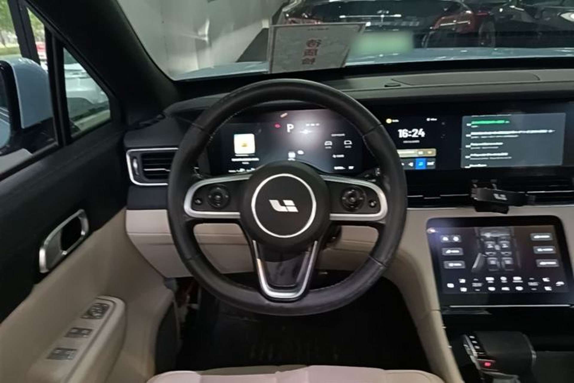 Used Li Auto ONE 2020 Extended-Range 6-Seater Version Steering Wheel