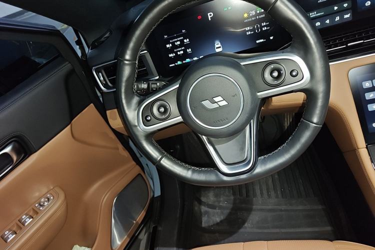 Used Li Auto ONE 2020 Extended-Range 6-Seater Version Steering Wheel