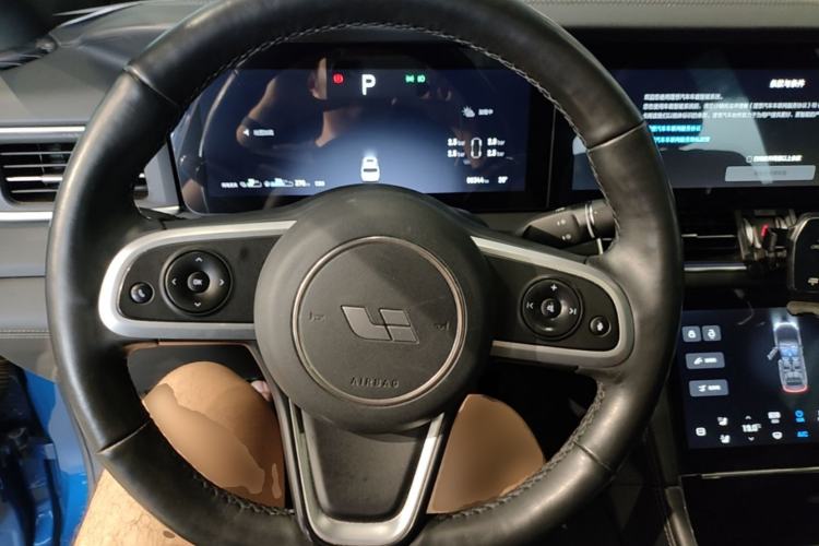 Used Li Auto ONE 2020 Extended-Range 6-Seater Version Steering Wheel
