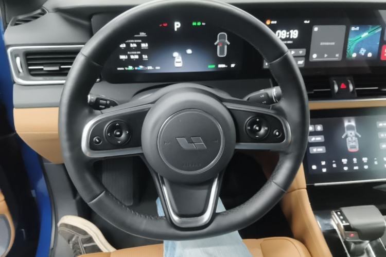 Used Li Auto ONE 2020 Extended-Range 6-Seater Version Steering Wheel
