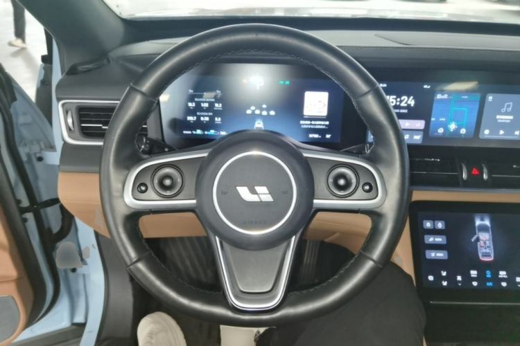 Used Li Auto ONE 2020 Extended-Range 6-Seater Version Steering Wheel