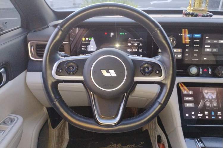Used Li Auto ONE 2020 Extended-Range 6-Seater Version Steering Wheel