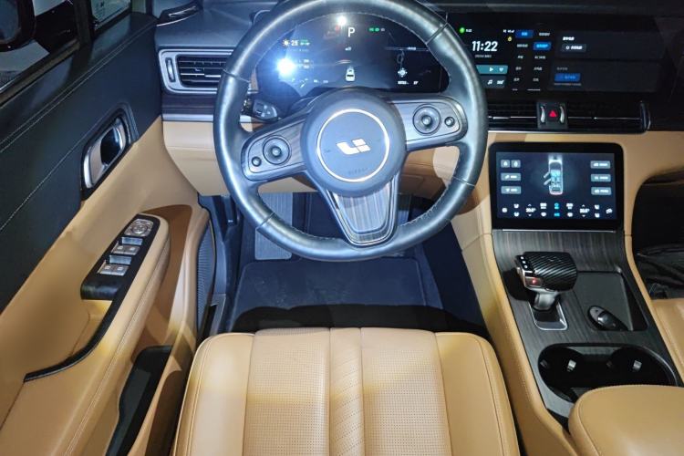 Used Li Auto ONE 2020 Extended-Range 6-Seater Version Steering Wheel