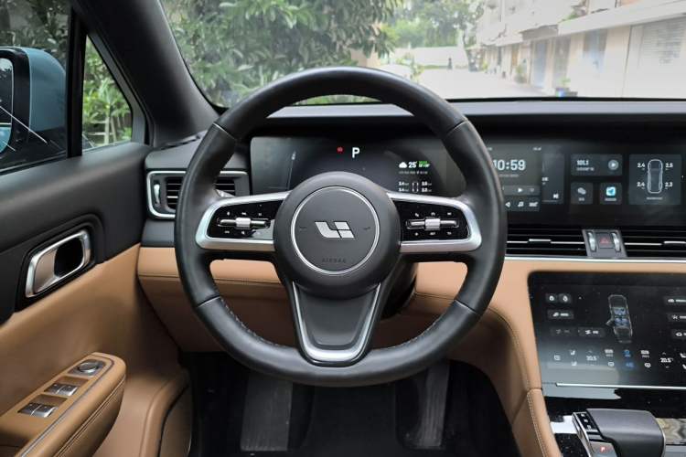 Used Li Auto ONE 2020 Extended-Range 6-Seater Version Steering Wheel