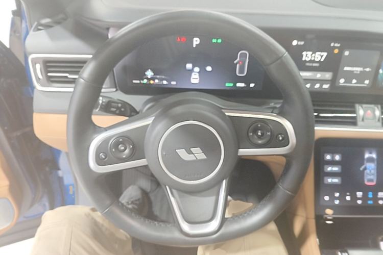 Used Li Auto ONE 2020 Extended-Range 6-Seater Version Steering Wheel