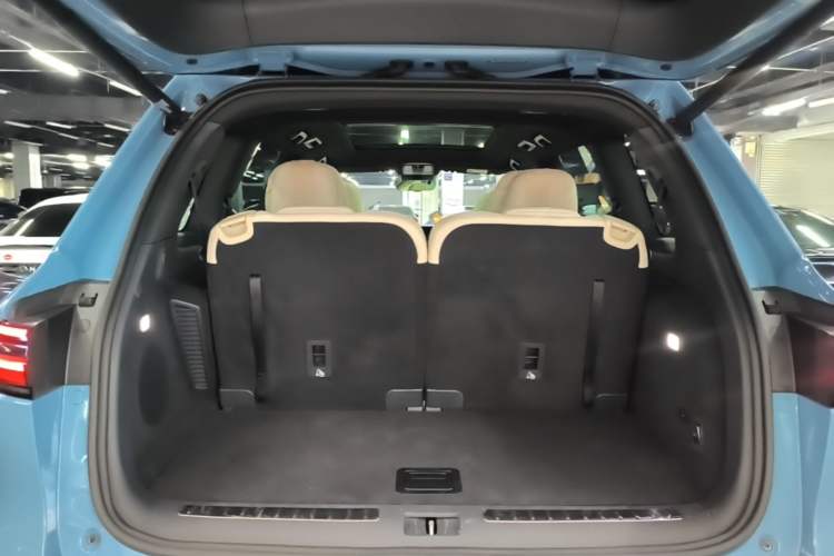 Used Li Auto ONE 2020 Extended-Range 6-Seater Version Trunk