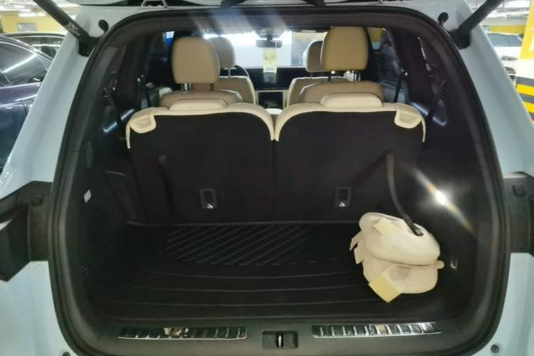 Used Li Auto ONE 2020 Extended-Range 6-Seater Version Trunk